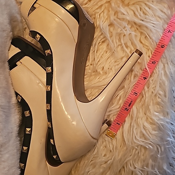 Jessica Simpson Heels - Picture 7 of 8